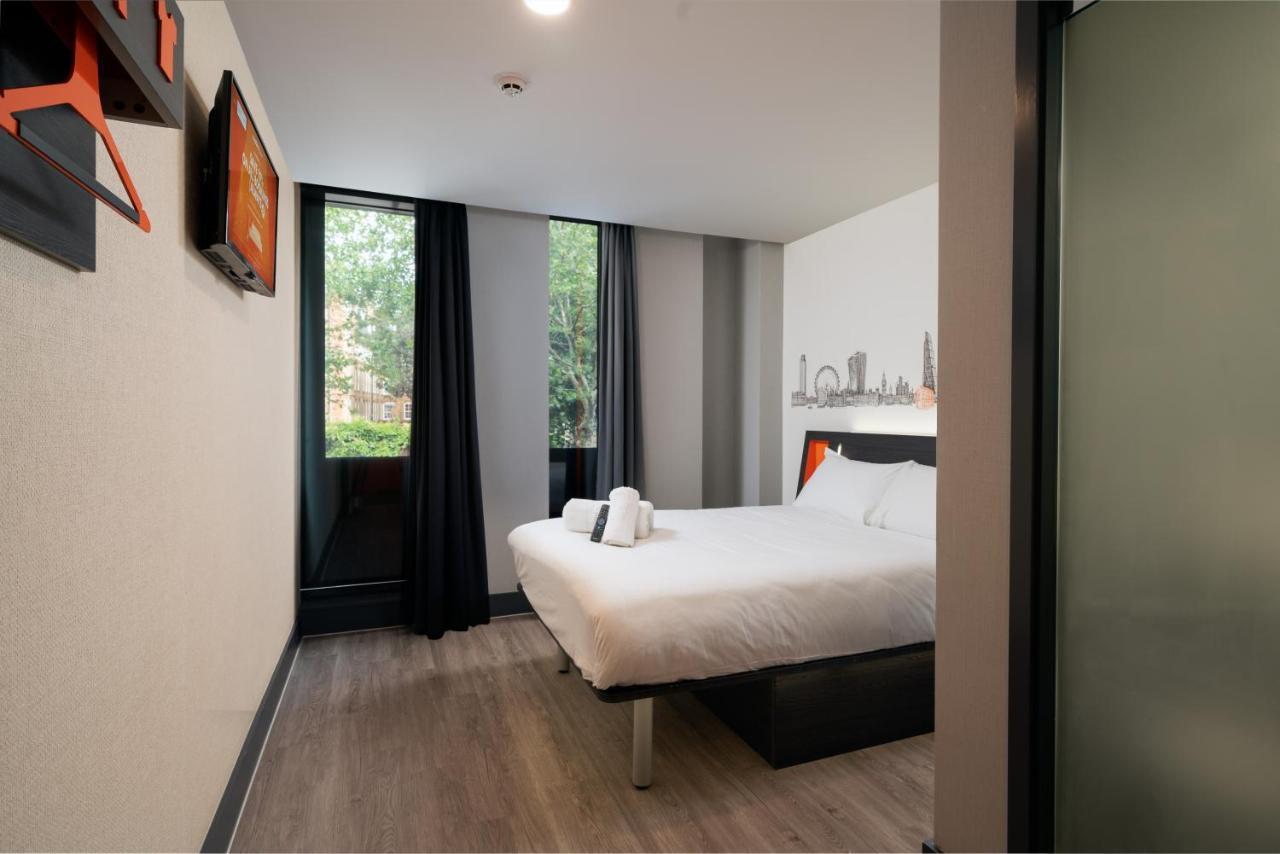 Easyhotel London City Shoreditch Exterior photo