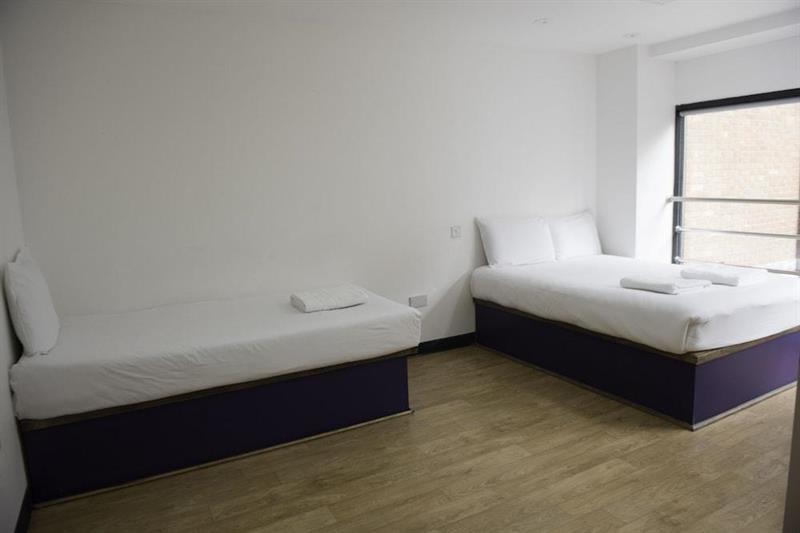 Easyhotel London City Shoreditch Exterior photo